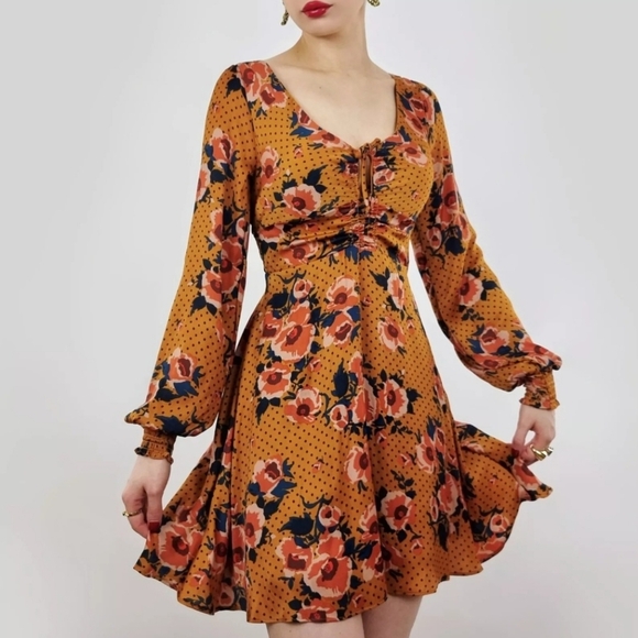 Free People Dresses & Skirts - Free People women's morning light floral ruched dress sz 2. Fall New With Tags
